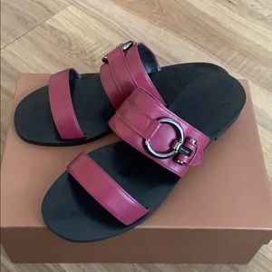 Coach sandals, black and burgundy, size 9 1/2